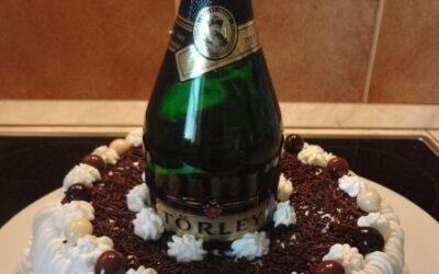 Csokis-mascarpones pezsgőtorta glutén-tej és tojásmentesen
