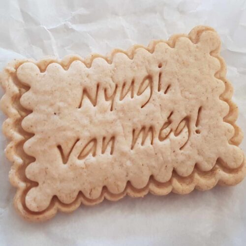 NYUGI VAN MÉG! Sütiszaggató és pecsét