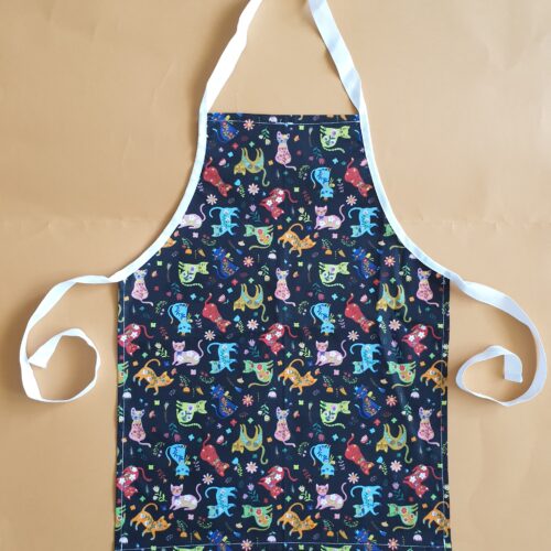 Gyermek kötény, CICÁS