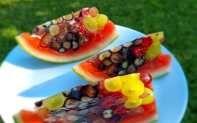 Gyümölccsel töltött dinnye