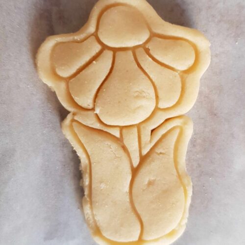 KISVIRÁG sütiszaggató és pecsét